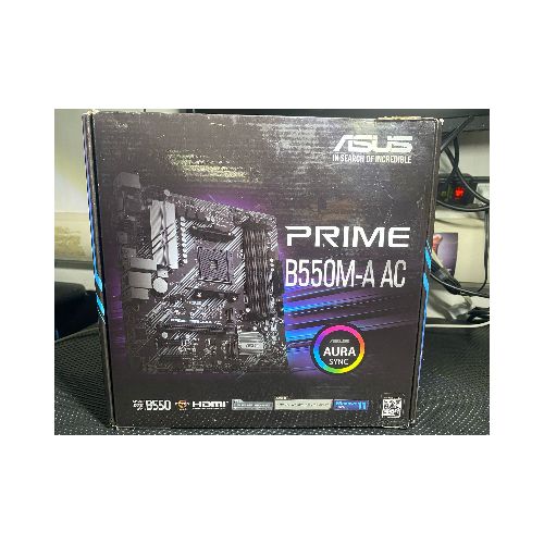 OUTLET Tarjeta Madre micro ATX AMD B550 (Ryzen AM4) con doble M.2, PCIe 4.0, Intel® WiFi 6, Ethernet de 1 Gb, HDMI / D-Sub / DVI, SATA 6 Gbps, USB 3.2 Gen 2 Tipo-A y compatible con Aura Sync RGB  