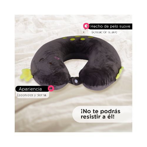 Almohada para Viaje con Diseño de Monstruo color Café  