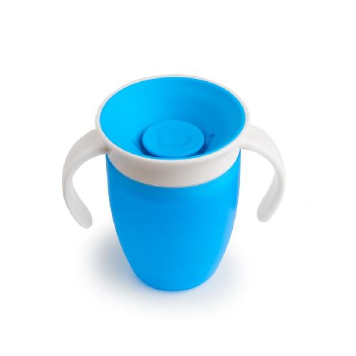 Munchkin Vaso Entrenador con Asas Miracle 1 Pz - H-E-B México | Hacemos el súper por ti